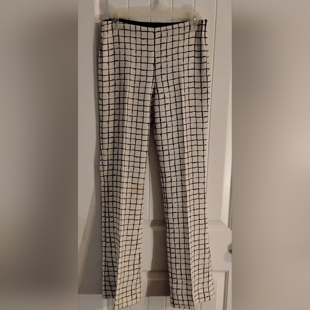 Zara Black and White Checkered Flare Pants NWOT ❤️